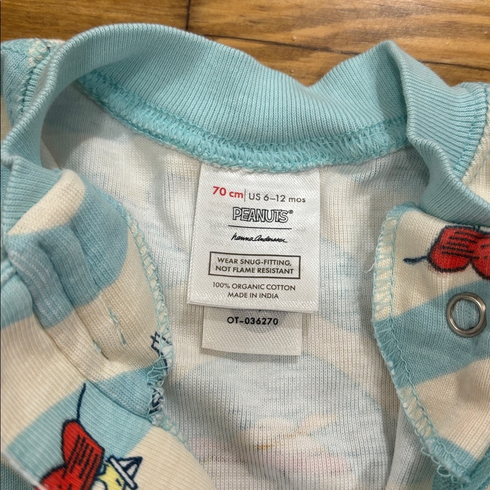 Hanna Andersson Peanuts Snoopy Onesie Size 6-12 Months - Picture 2 of 3